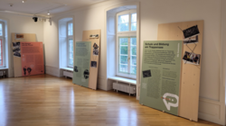 Ausstellung Geschichte(n) zum Trappensee_(c)Literaturhaus 1920-1200, © Literaturhaus Heilbronn Ausstellung Geschichte(n) zum Trappensee